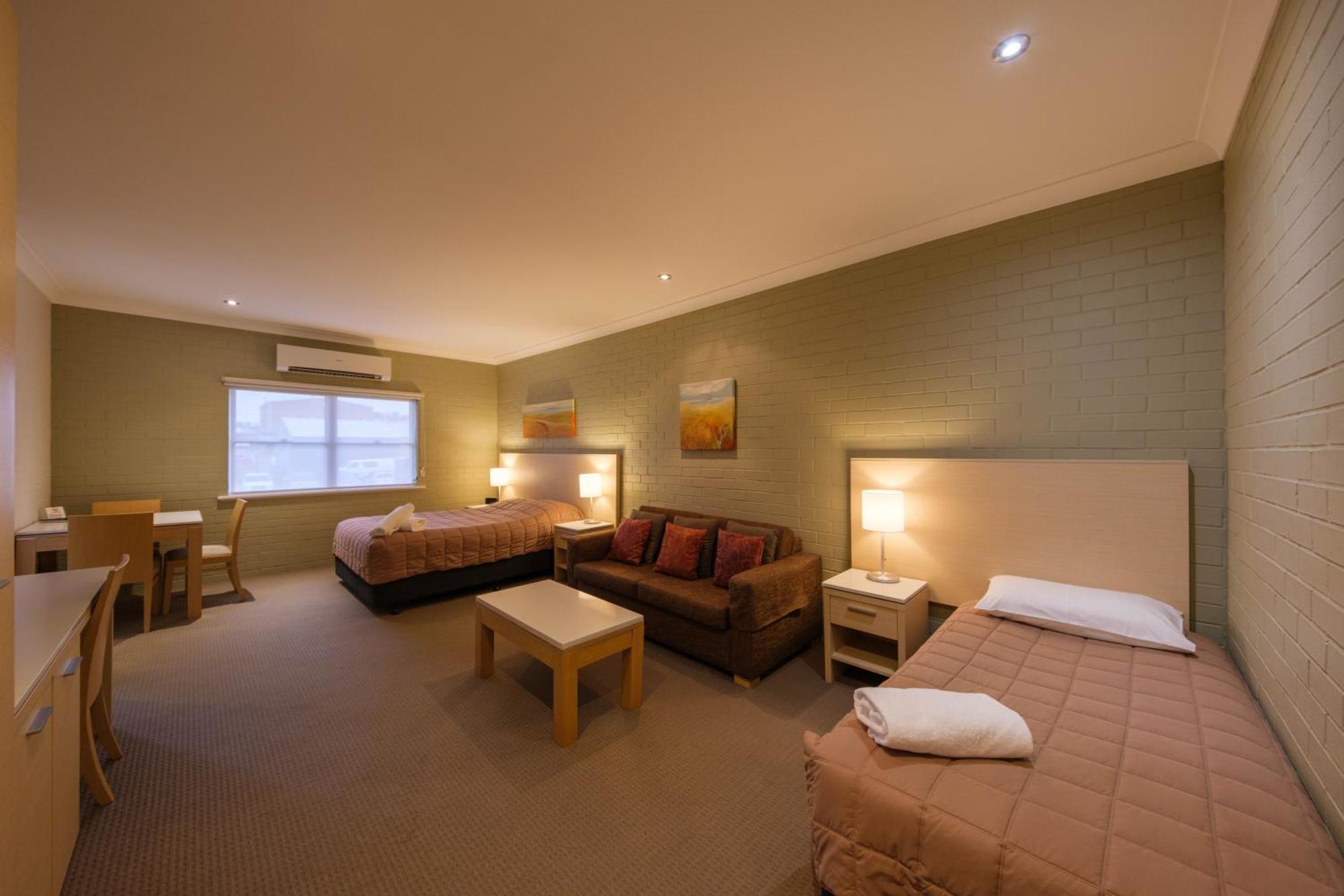 Imperial Motel Bowral Bagian luar foto