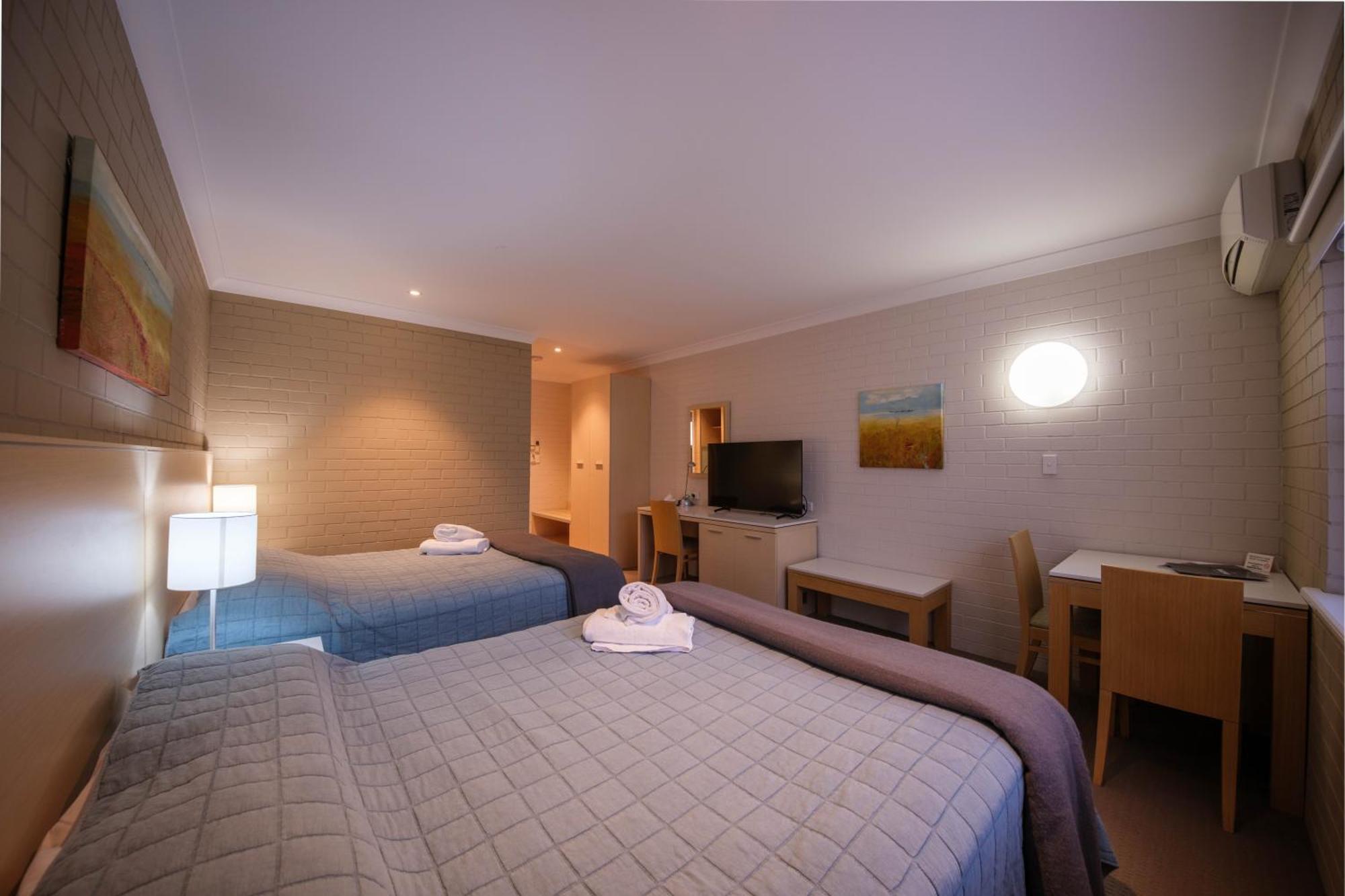 Imperial Motel Bowral Bagian luar foto