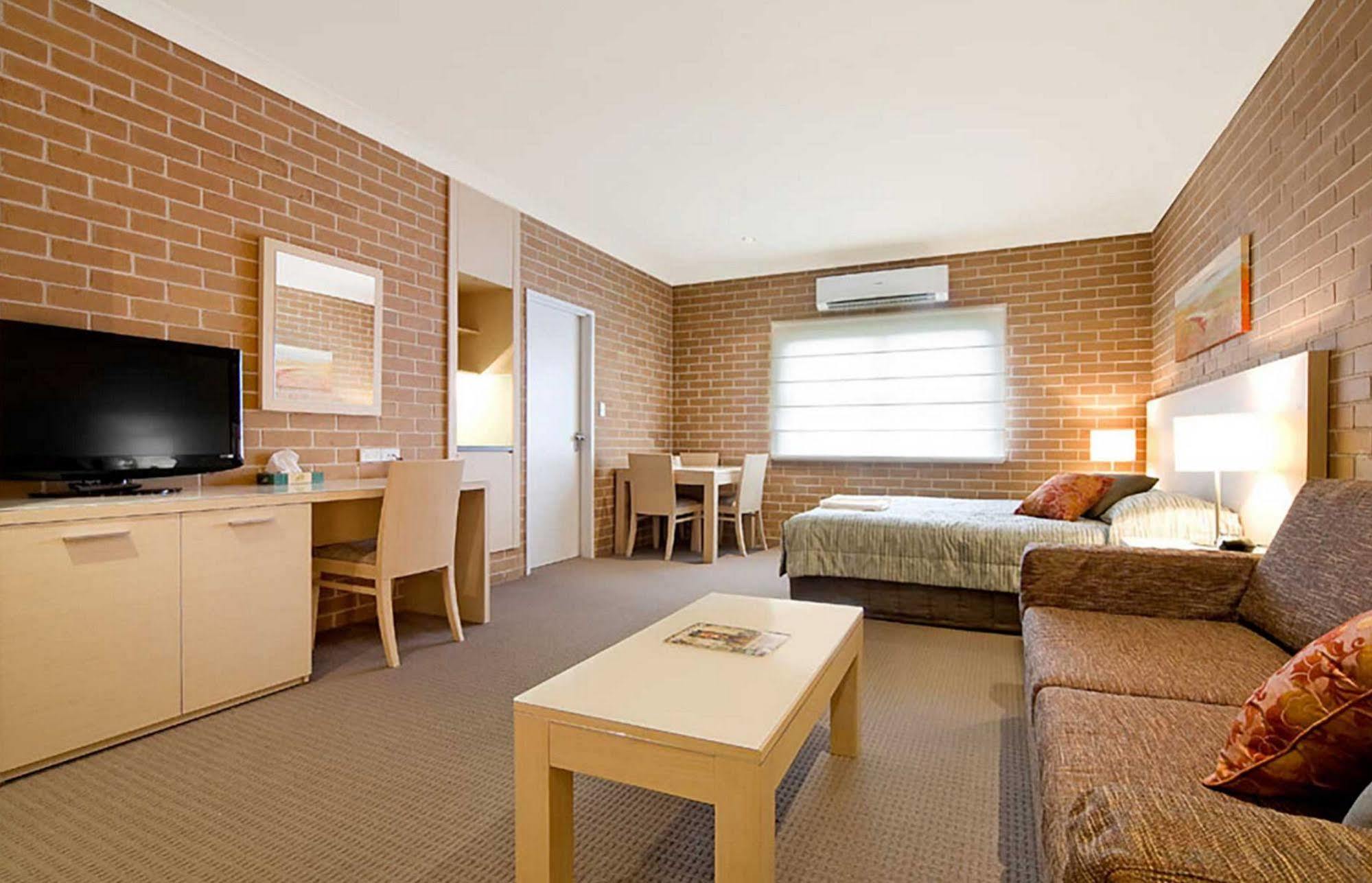 Imperial Motel Bowral Bagian luar foto
